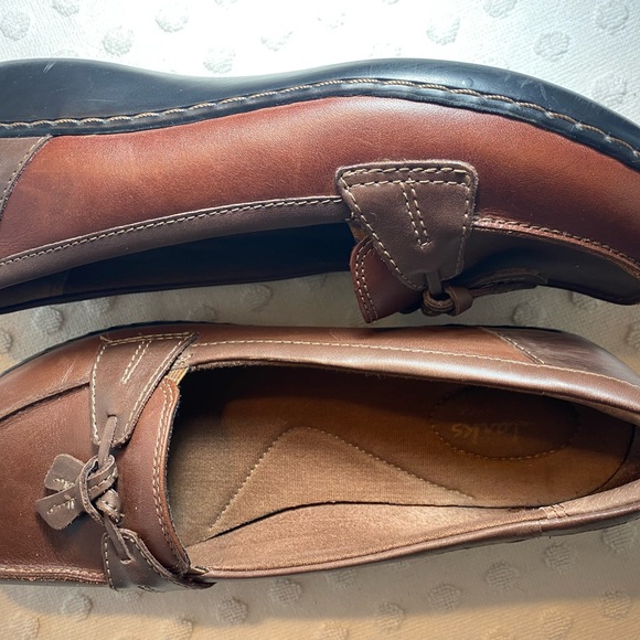 CLARKS COLLECTION Women's Brown Multi Leather Ashland Bubble Slip-On Loafers - Picture 8 of 16